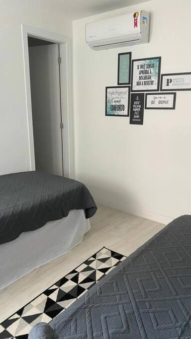 Apartamento Frente Ao Mar Em Pe Na Areia *